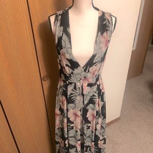 Lulus elegant long floral dress